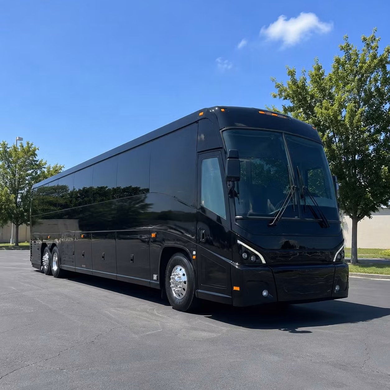 airport and corporate travel shuttles for pueblo businesses