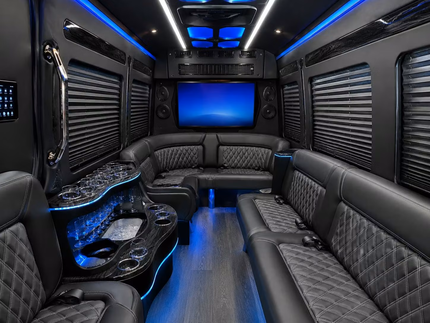 coachbuspueblo com connects you with prom buses that fit every group size in pueblo