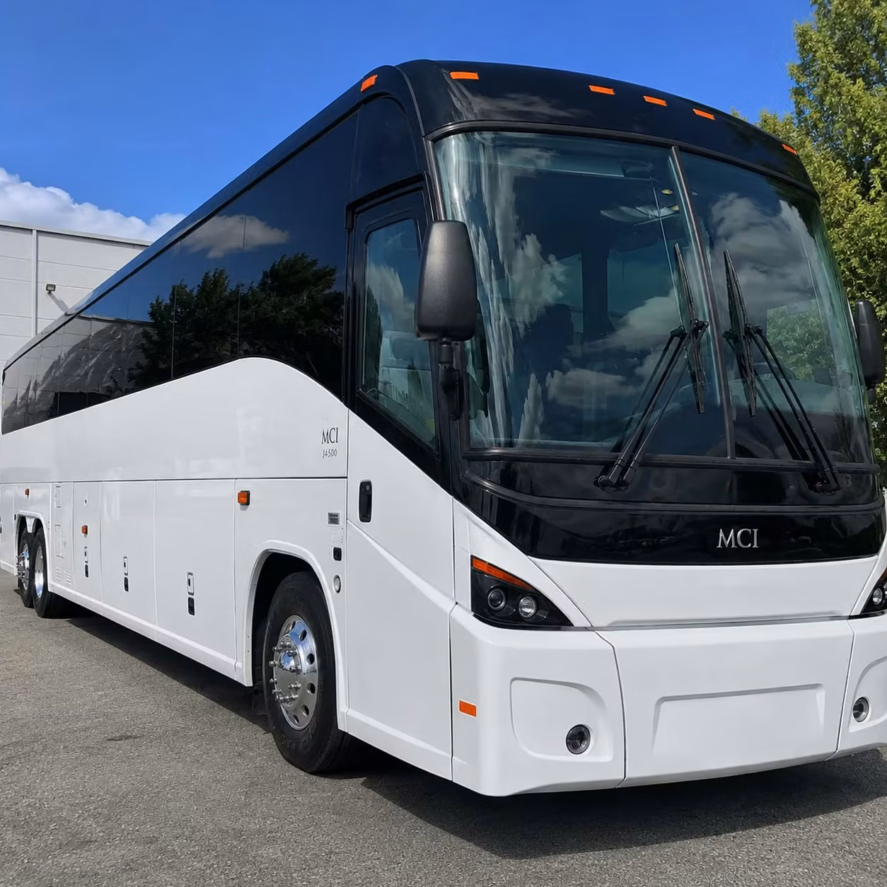 corporate airport shuttles for pueblo s growing business community