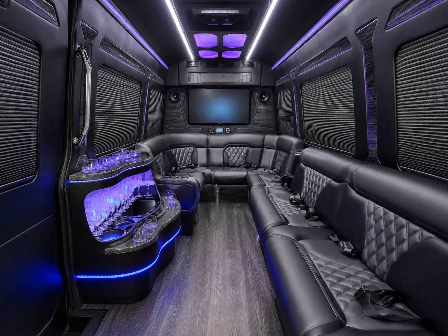 use long distance bus transportation for pueblo corporate and conference travel
